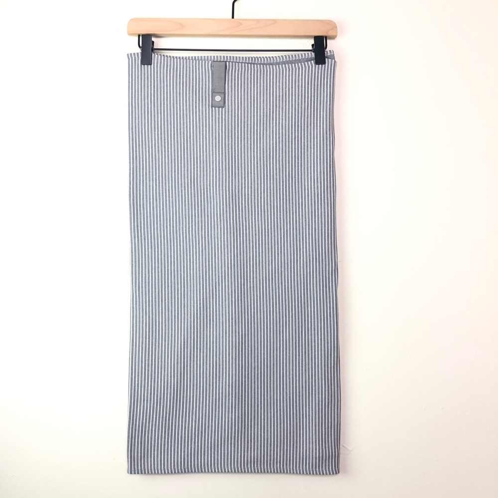 Lululemon Vinyasa Snap Infinity Scarf Stripe Grey